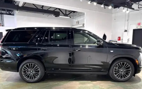 Cadillac Escalade V, 2025 год, 16 000 000 рублей, 5 фотография