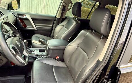 Toyota Land Cruiser Prado 150 рестайлинг 2, 2015 год, 4 198 000 рублей, 22 фотография