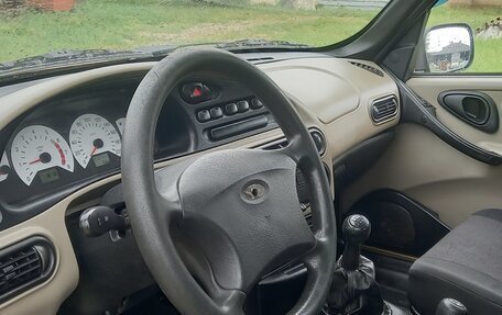 Chevrolet Niva I рестайлинг, 2006 год, 257 000 рублей, 14 фотография