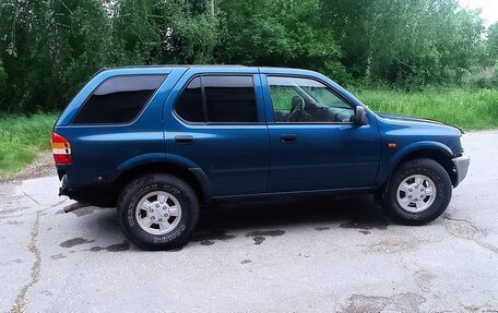 Isuzu Rodeo II, 2000 год, 555 000 рублей, 2 фотография