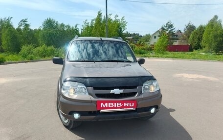 Chevrolet Niva I рестайлинг, 2009 год, 570 000 рублей, 2 фотография