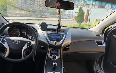 Hyundai Avante, 2012 год, 1 020 000 рублей, 8 фотография
