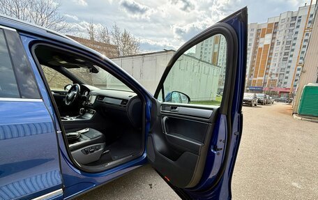 Volkswagen Touareg III, 2017 год, 4 000 000 рублей, 17 фотография