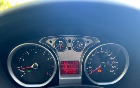 Ford Focus II рестайлинг, 2005 год, 440 000 рублей, 21 фотография