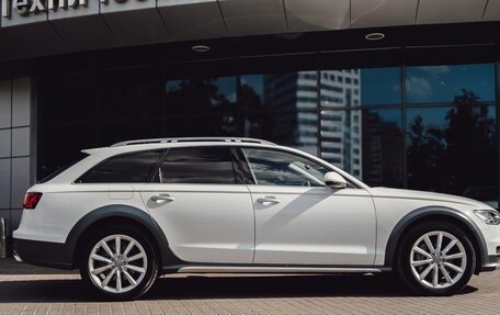 Audi A6 allroad, 2015 год, 2 450 000 рублей, 10 фотография