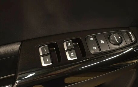 KIA Sportage IV рестайлинг, 2021 год, 2 570 000 рублей, 9 фотография
