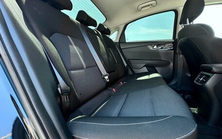 KIA Cerato IV, 2021 год, 2 200 000 рублей, 13 фотография