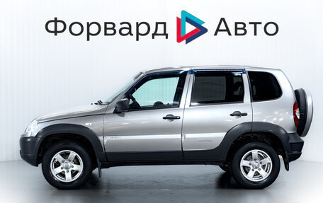 Chevrolet Niva I рестайлинг, 2018 год, 650 000 рублей, 4 фотография