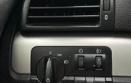 BMW 3 серия, 2001 год, 910 000 рублей, 11 фотография