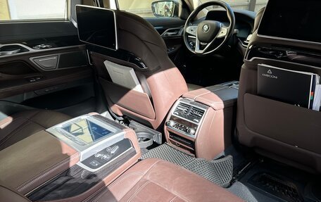 BMW 7 серия, 2019 год, 6 400 000 рублей, 8 фотография