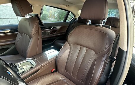 BMW 7 серия, 2019 год, 6 400 000 рублей, 16 фотография