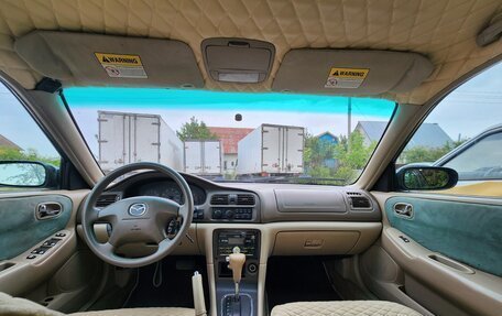 Mazda 626, 2001 год, 320 000 рублей, 11 фотография