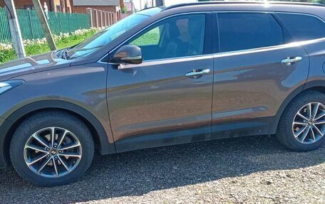 Hyundai Santa Fe III рестайлинг, 2015 год, 2 375 000 рублей, 5 фотография
