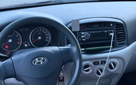 Hyundai Verna II, 2006 год, 305 000 рублей, 5 фотография
