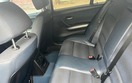 BMW 3 серия, 2007 год, 1 050 000 рублей, 12 фотография