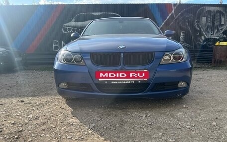 BMW 3 серия, 2007 год, 1 050 000 рублей, 2 фотография