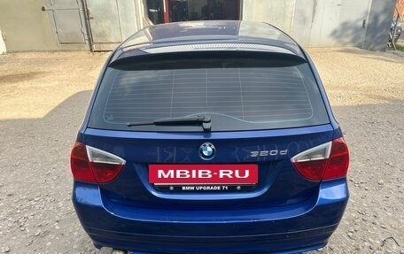 BMW 3 серия, 2007 год, 1 050 000 рублей, 4 фотография