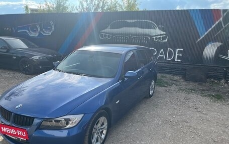 BMW 3 серия, 2007 год, 1 050 000 рублей, 7 фотография