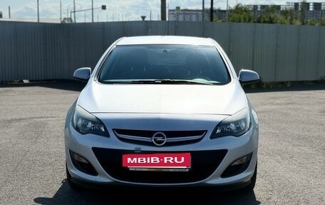 Opel Astra J, 2013 год, 800 000 рублей, 2 фотография