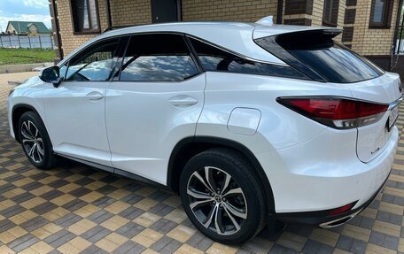 Lexus RX IV рестайлинг, 2020 год, 4 600 000 рублей, 15 фотография