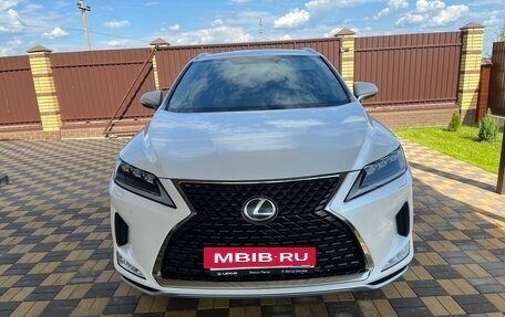 Lexus RX IV рестайлинг, 2020 год, 4 600 000 рублей, 4 фотография