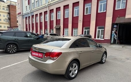 Chevrolet Cruze II, 2012 год, 670 000 рублей, 3 фотография