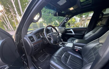 Toyota Land Cruiser 200, 2019 год, 7 700 000 рублей, 13 фотография