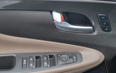 Hyundai Santa Fe IV, 2019 год, 2 990 000 рублей, 19 фотография