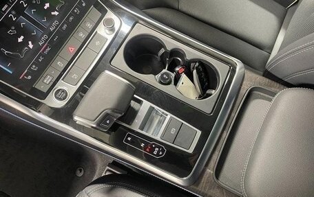 Audi Q8 I, 2023 год, 7 182 000 рублей, 13 фотография