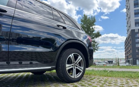 Mercedes-Benz GLC, 2018 год, 2 500 000 рублей, 28 фотография