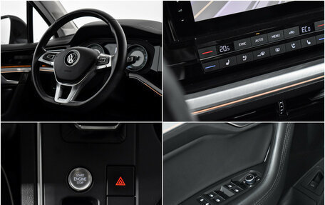 Volkswagen Touareg III, 2019 год, 4 899 000 рублей, 20 фотография