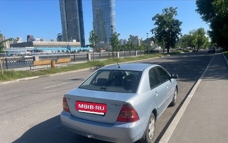 Toyota Corolla, 2004 год, 605 000 рублей, 3 фотография