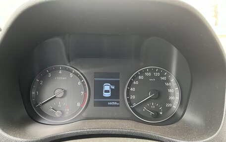 Hyundai Solaris II рестайлинг, 2019 год, 1 600 000 рублей, 11 фотография