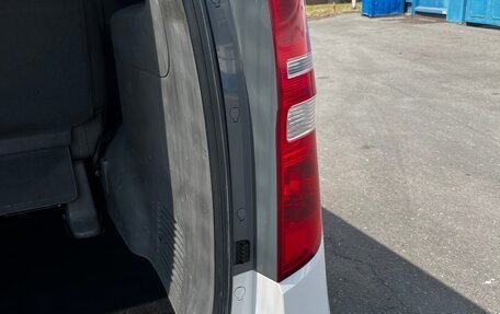 Hyundai Grand Starex Grand Starex I рестайлинг 2, 2019 год, 1 800 000 рублей, 22 фотография