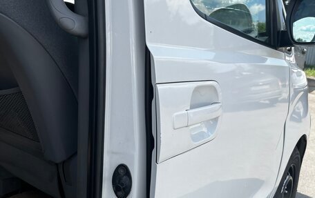 Hyundai Grand Starex Grand Starex I рестайлинг 2, 2019 год, 1 800 000 рублей, 25 фотография