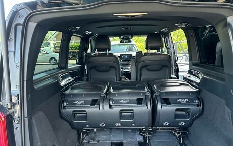 Mercedes-Benz V-Класс, 2022 год, 8 900 000 рублей, 12 фотография