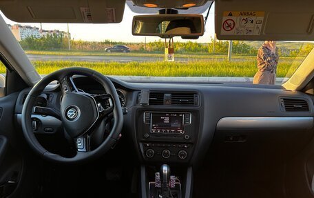 Volkswagen Jetta VI, 2015 год, 1 209 000 рублей, 8 фотография