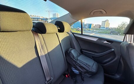 Volkswagen Jetta VI, 2015 год, 1 209 000 рублей, 12 фотография