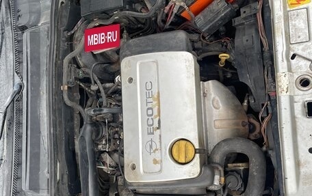 Opel Vectra B рестайлинг, 1998 год, 190 000 рублей, 13 фотография