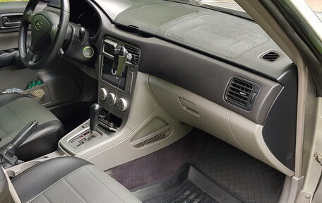 Subaru Forester, 2006 год, 750 000 рублей, 10 фотография