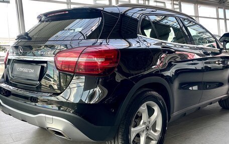 Mercedes-Benz GLA, 2019 год, 2 750 000 рублей, 7 фотография