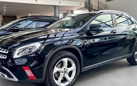 Mercedes-Benz GLA, 2019 год, 2 750 000 рублей, 2 фотография