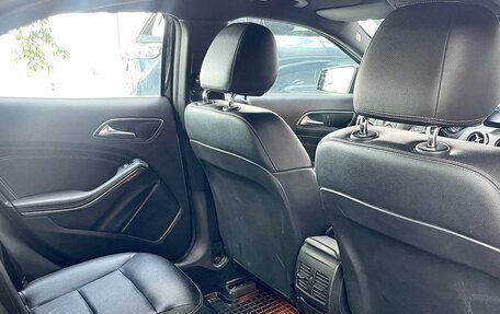 Mercedes-Benz GLA, 2019 год, 2 750 000 рублей, 17 фотография