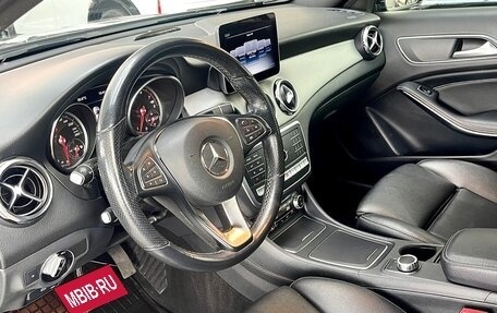 Mercedes-Benz GLA, 2019 год, 2 750 000 рублей, 11 фотография