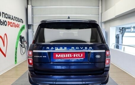 Land Rover Range Rover IV рестайлинг, 2021 год, 8 975 000 рублей, 5 фотография