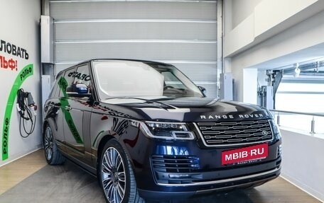 Land Rover Range Rover IV рестайлинг, 2021 год, 8 975 000 рублей, 3 фотография