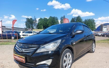 Hyundai Solaris II рестайлинг, 2015 год, 779 000 рублей, 3 фотография