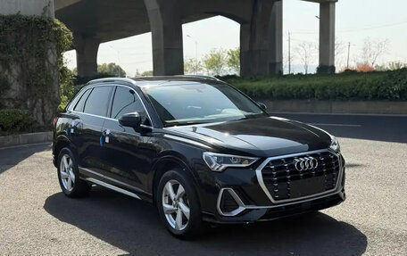 Audi Q3, 2020 год, 1 800 000 рублей, 3 фотография