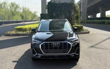 Audi Q3, 2020 год, 1 800 000 рублей, 2 фотография