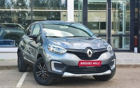 Renault Kaptur I рестайлинг, 2018 год, 1 450 000 рублей, 3 фотография